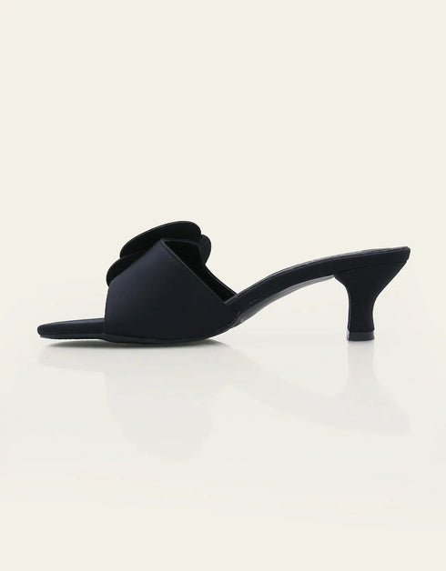 Rosavia heel slides – black with silver floral embellishment